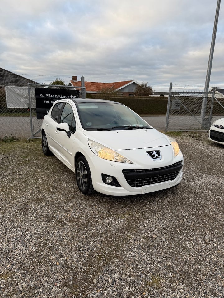 Peugeot 207 1,6 HDi 92 Active 5d