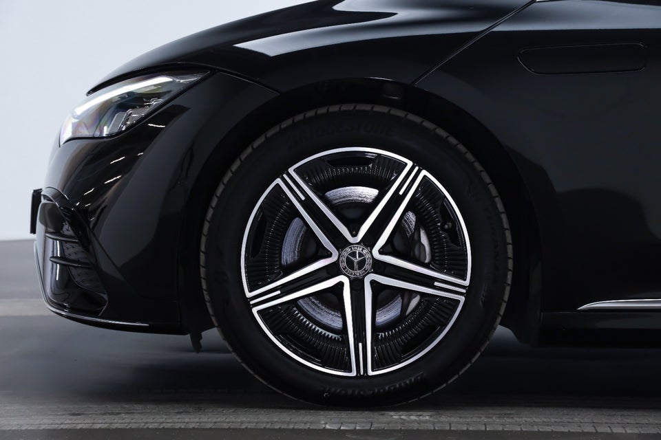 Mercedes EQE350 AMG Line 4d