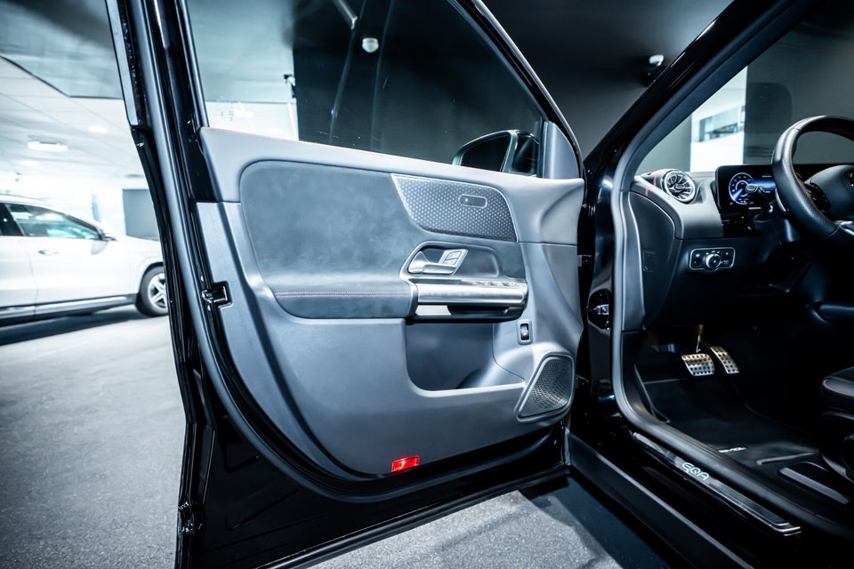 Mercedes EQA250+ AMG Advance 5d
