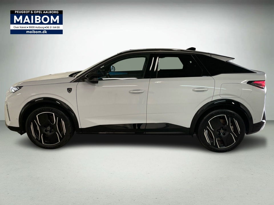 Peugeot e-3008 77 GT Pack 5d