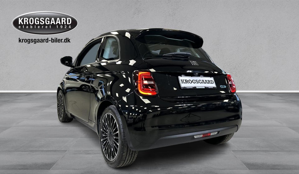 Fiat 500e 42 Icon 3d