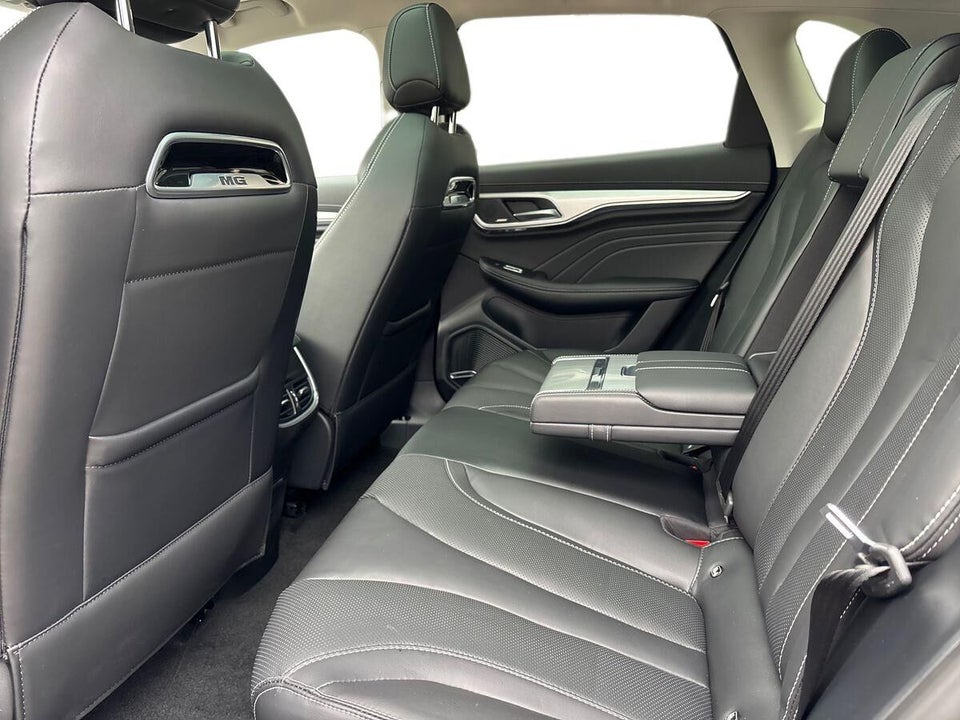 MG Marvel R Performance 5d