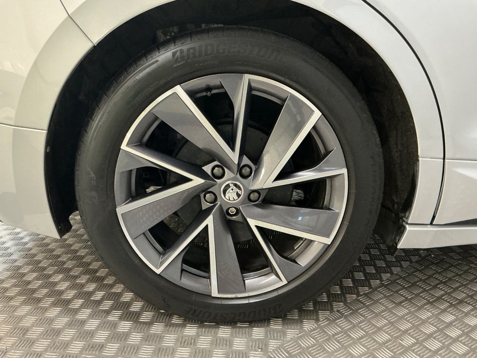 Skoda Enyaq 60 iV Sportline 5d