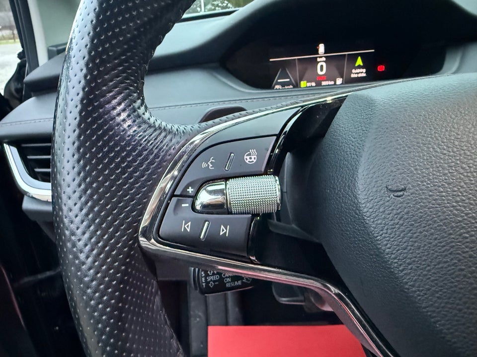 Skoda Enyaq 80 iV Suite 5d