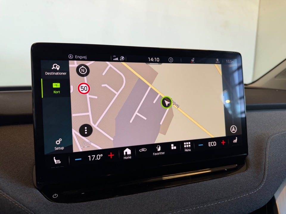 Skoda Enyaq 80 iV Plus Loft 5d