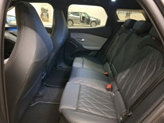 Ford Explorer 77 Premium Extended Range 5d