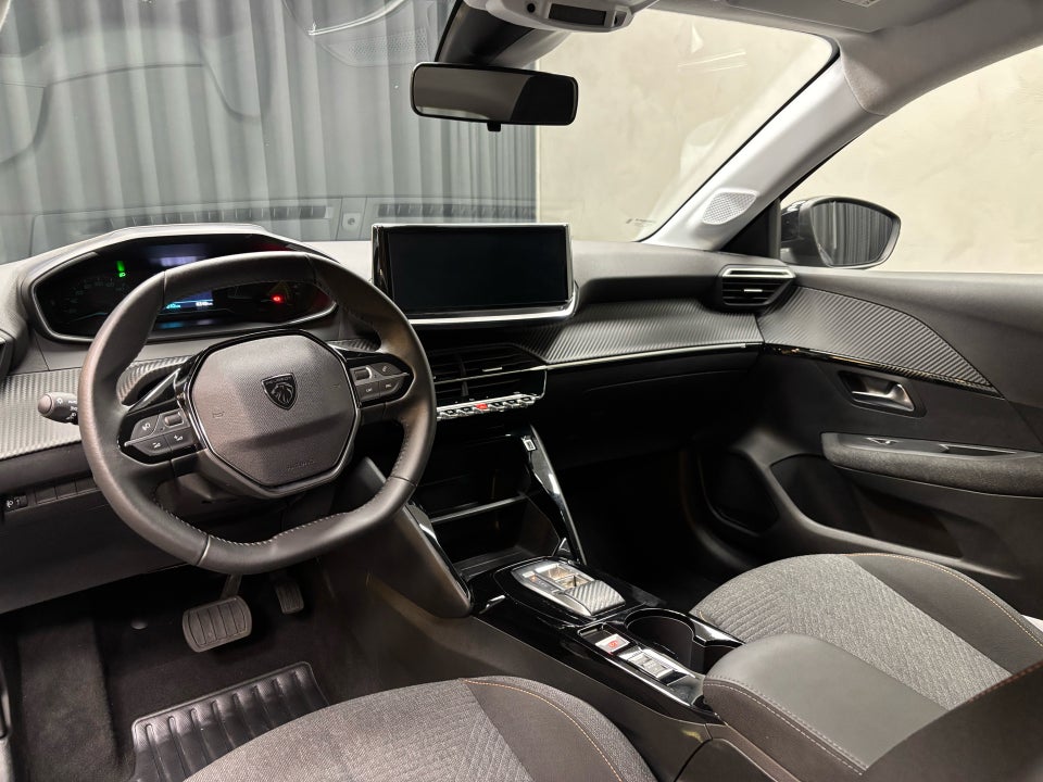 Peugeot e-208 50 Style 5d