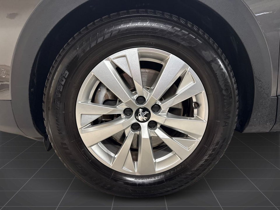 Peugeot 3008 1,6 Hybrid Allure Pack EAT8 5d