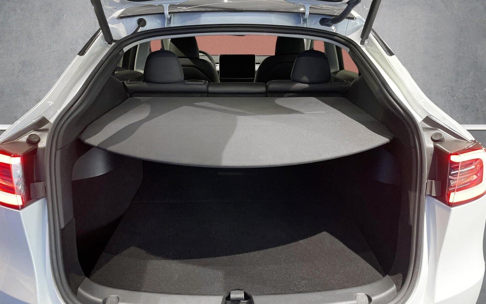 Tesla Model Y RWD 5d