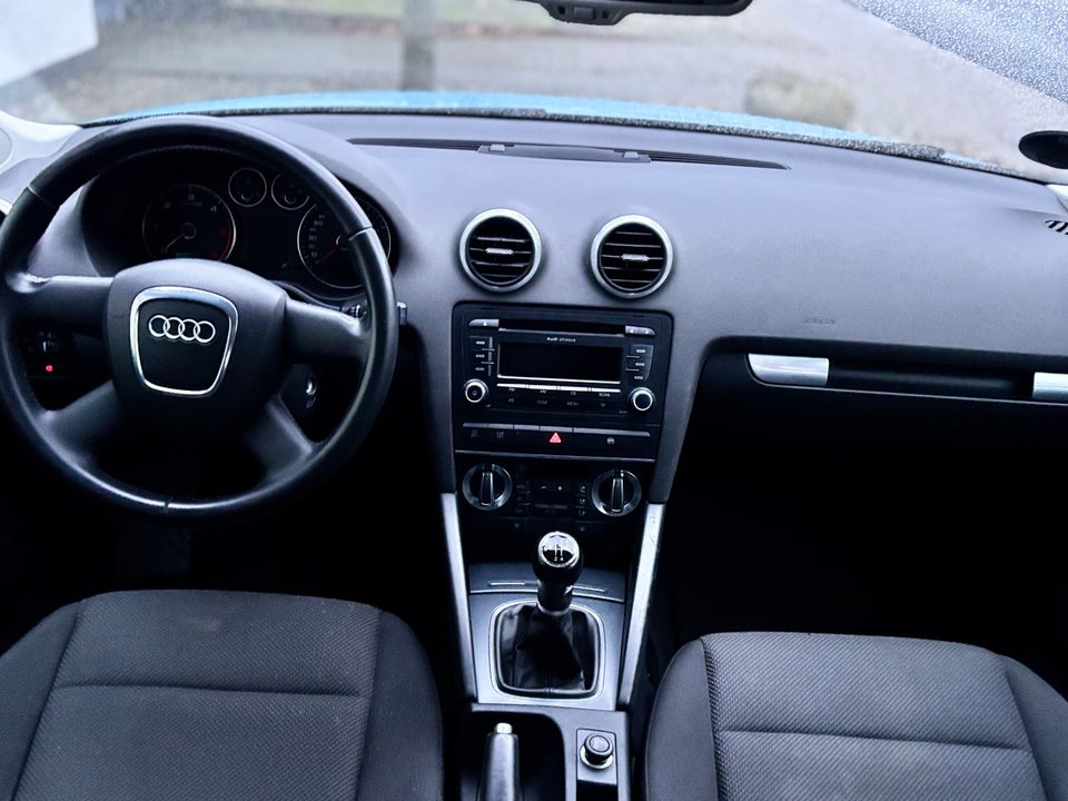 Audi A3 1,9 TDi Ambiente Sportback 5d