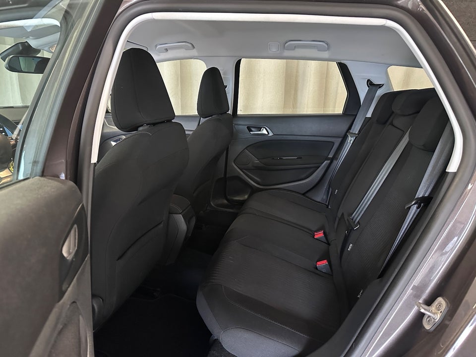 Peugeot 308 1,2 e-THP 130 Active SW 5d