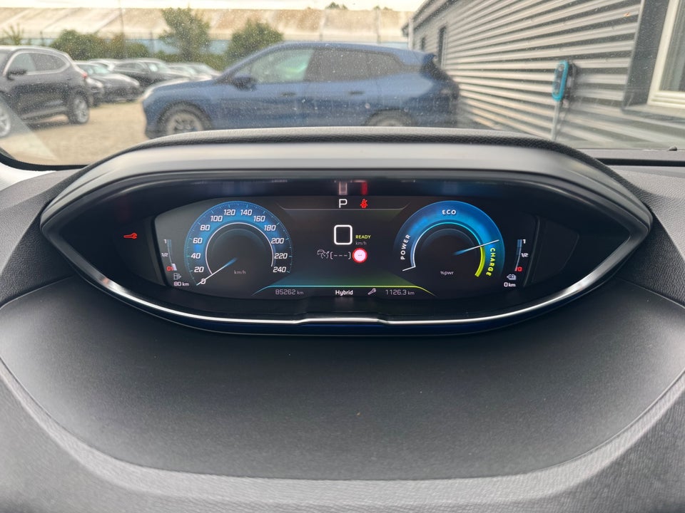 Peugeot 3008 1,6 Hybrid Allure Pack EAT8 5d