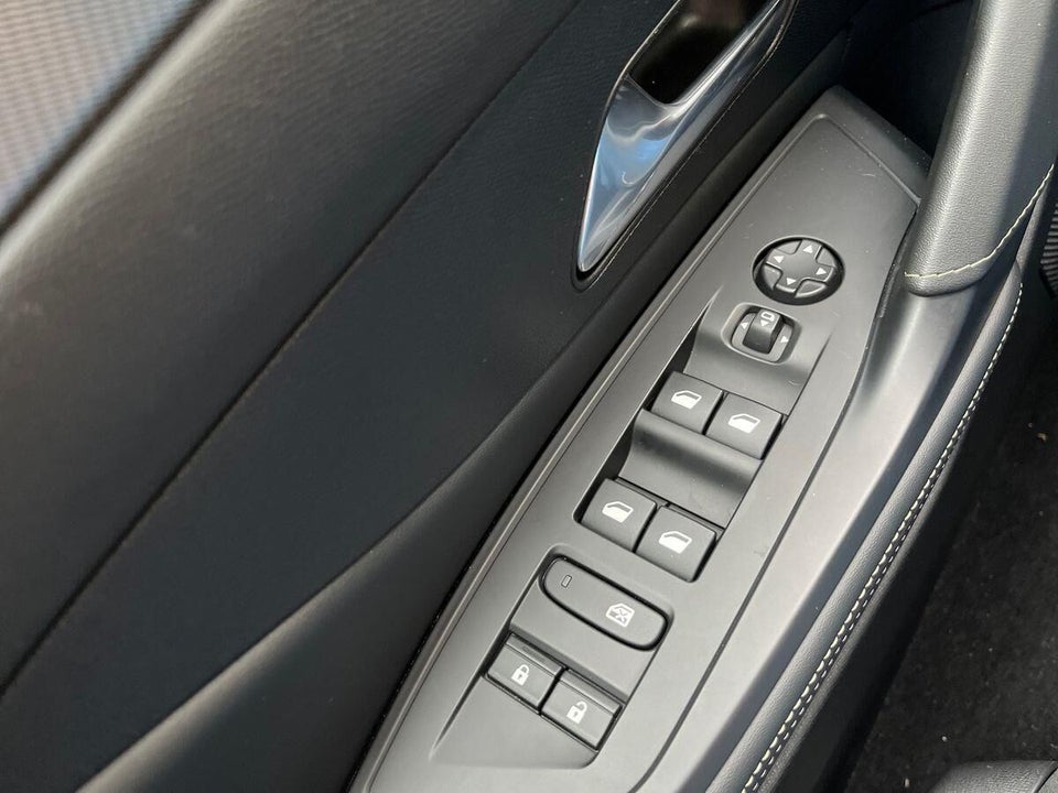 Peugeot e-308 54 First Edition 5d