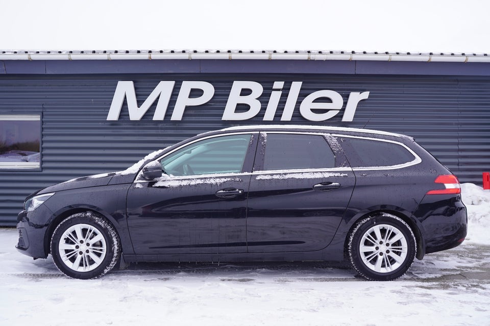 Peugeot 308 1,5 BlueHDi 130 Allure Sky SW 5d