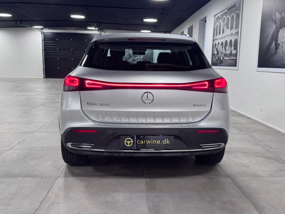 Mercedes EQA350 4Matic 5d