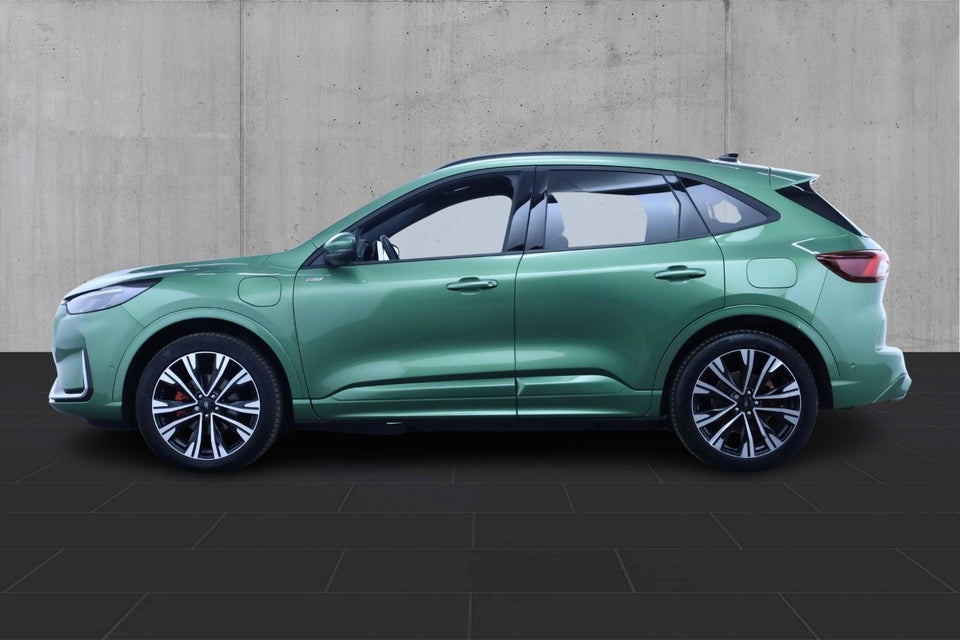 Ford Kuga 2,5 PHEV ST-Line X CVT 5d