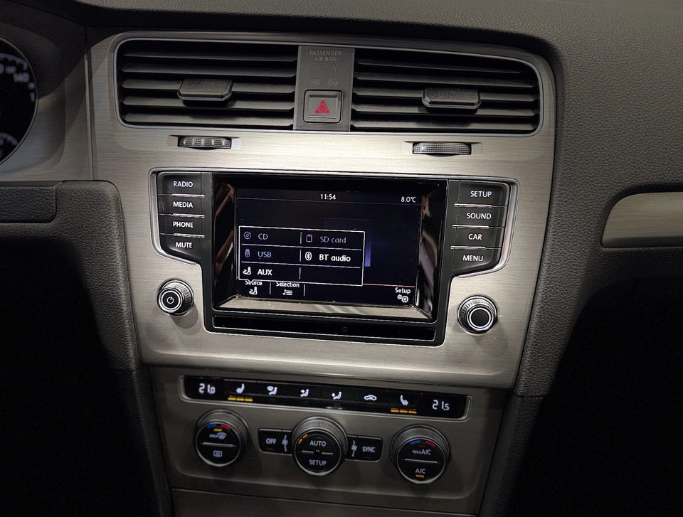 VW Golf VII 1,4 TSi 122 Life DSG BMT 5d