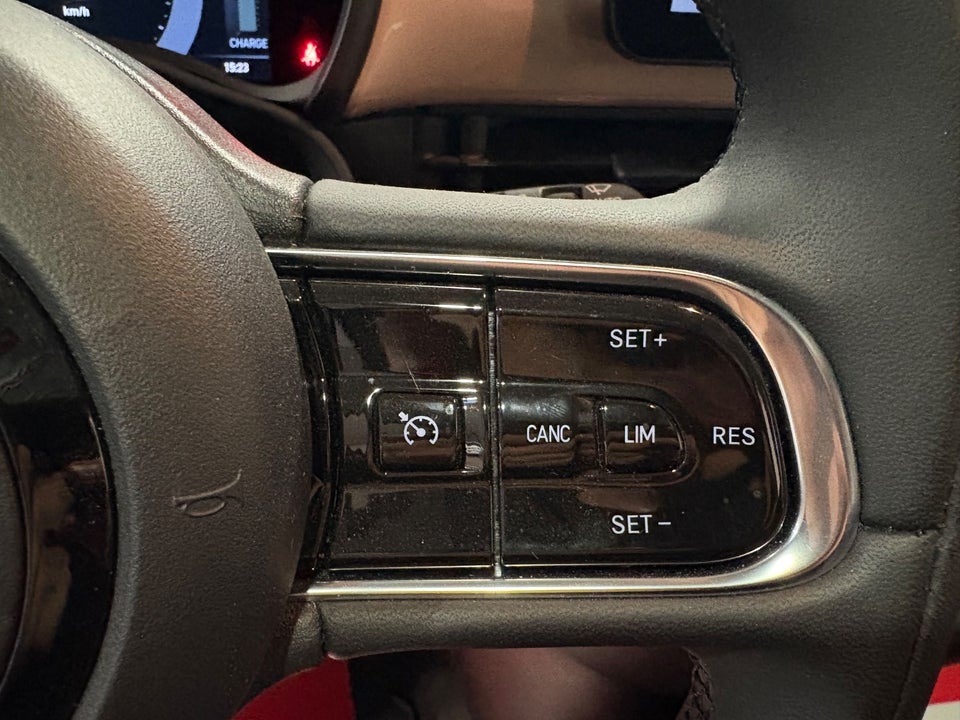 Fiat 500e 42 Icon Sky 3+1 4d