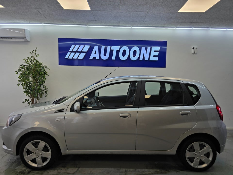 Chevrolet Aveo 1,2 LS 5d