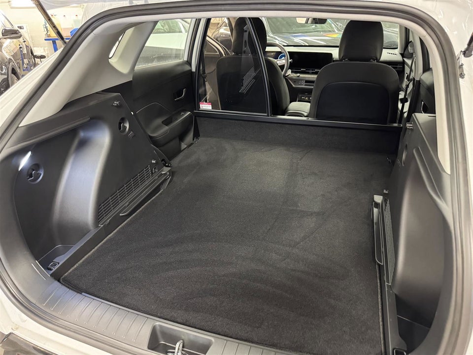 Hyundai Kona 65 EV Essential Van 5d