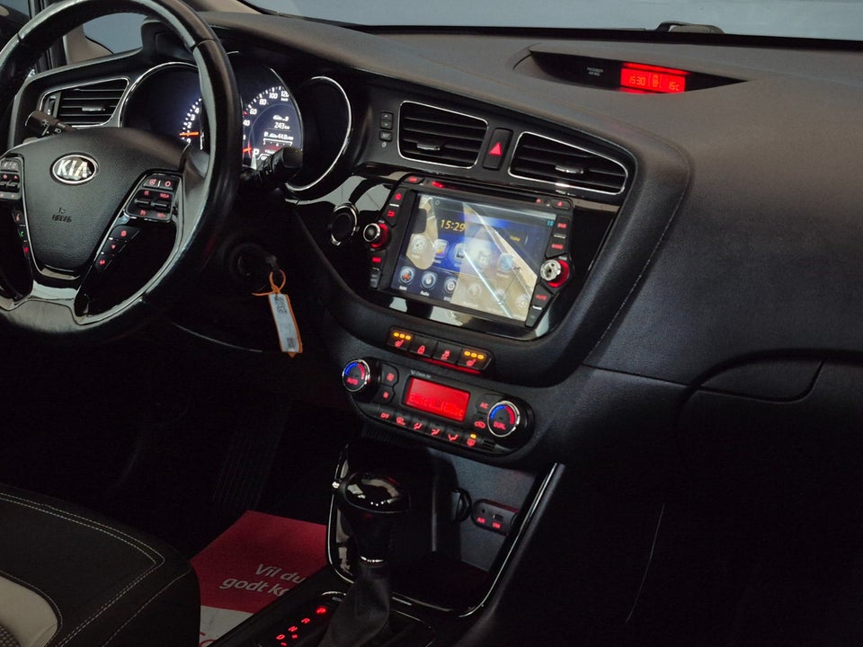 Kia Ceed 1,6 GDi Premium SW DCT 5d