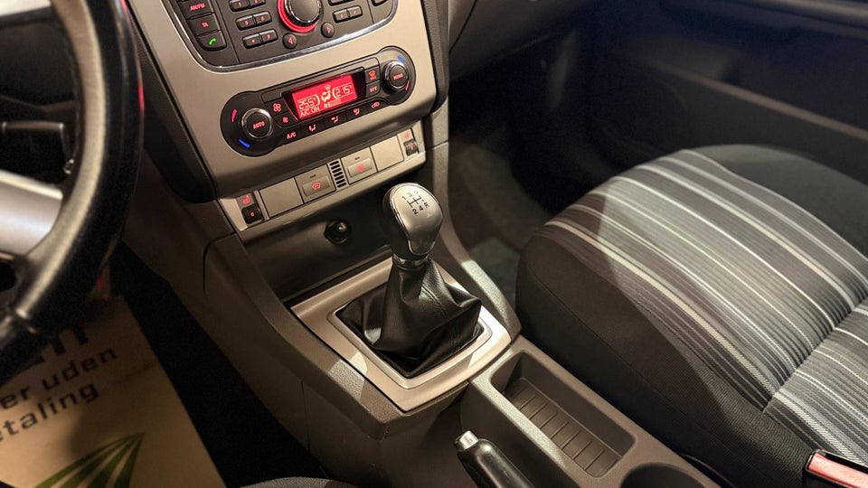 Ford Focus 1,6 Titanium stc. 5d