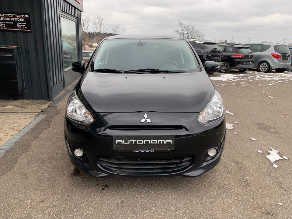 Mitsubishi Space Star 1,2 Black & White 5d