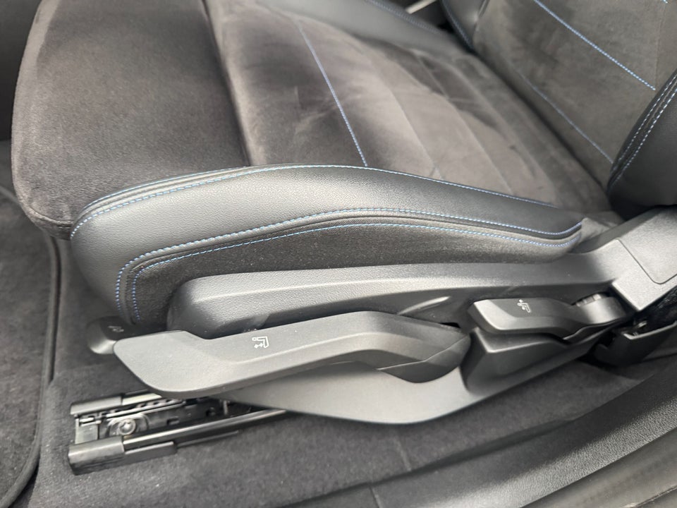 BMW iX1 xDrive30 M-Sport 5d