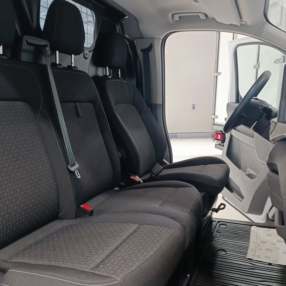 Ford Transit Custom 300 L2 2,0 EcoBlue Trend aut.