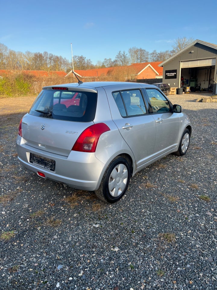 Suzuki Swift 1,3 GL-S 5d