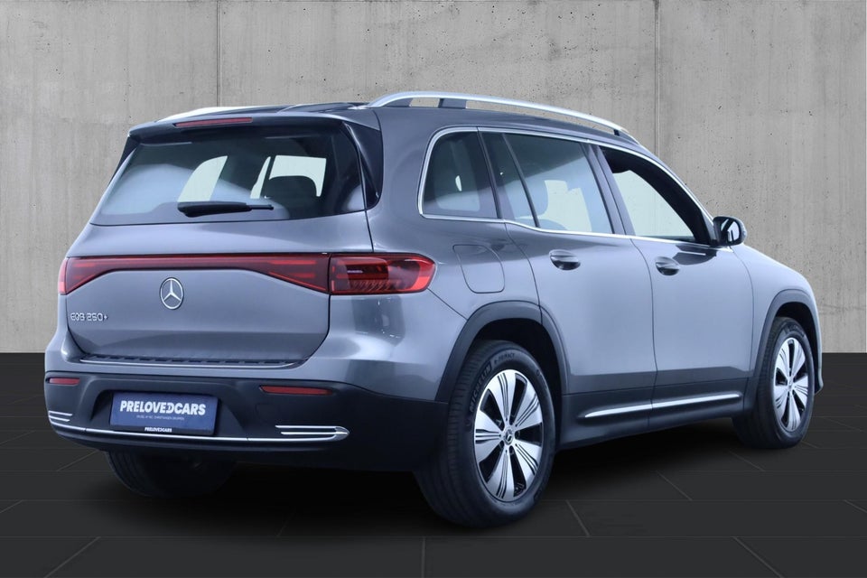 Mercedes EQB250+ Progressive 5d