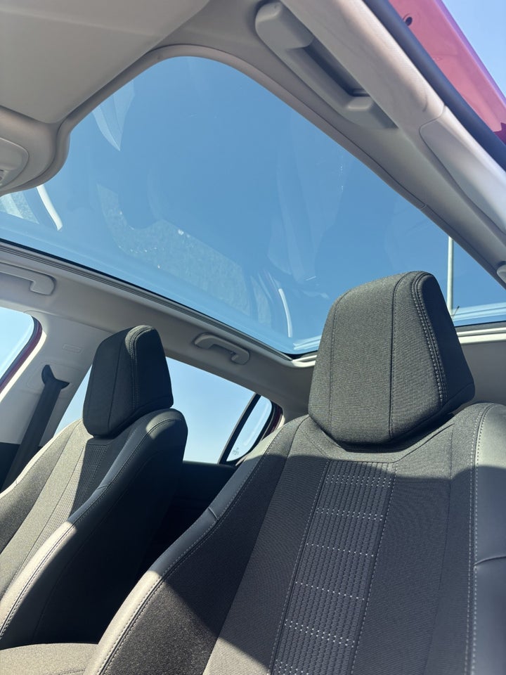 Peugeot 308 1,2 e-THP 130 Allure Sky 5d