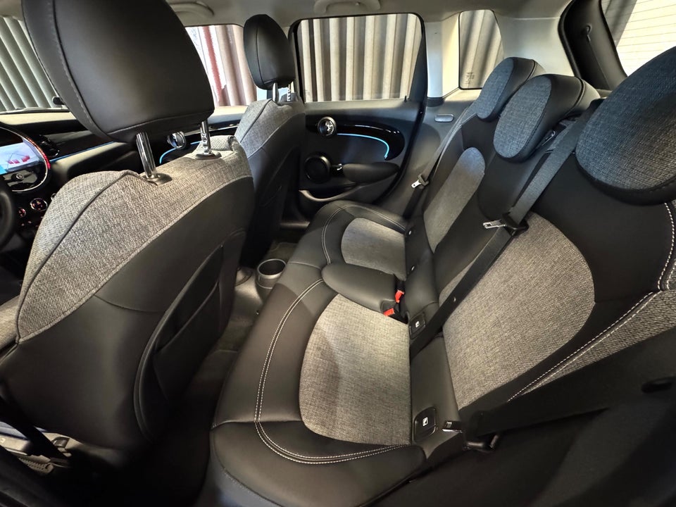 MINI Cooper 1,5 Experience aut. 5d