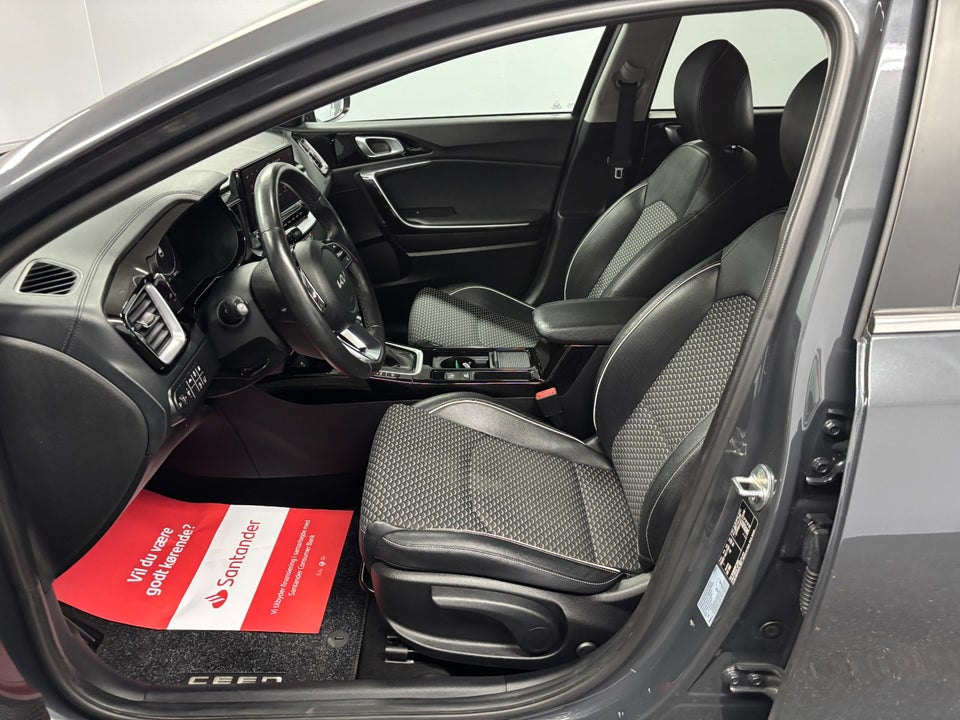 Kia Ceed 1,6 PHEV Upgrade Premium SW DCT 5d