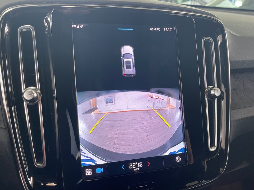 Volvo XC40 P6 ReCharge Plus 5d