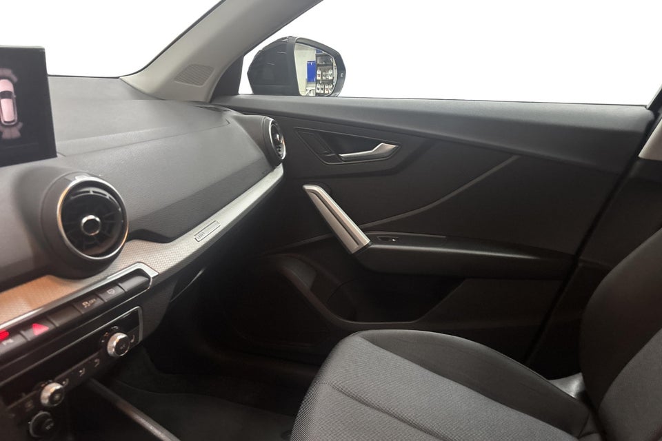 Audi Q2 35 TFSi Prestige S-tr. 5d