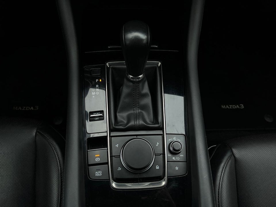 Mazda 3 2,0 SkyActiv-X 180 Cosmo aut. 5d