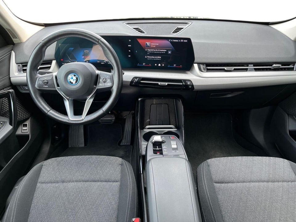 BMW iX1 eDrive20 X-Line 5d