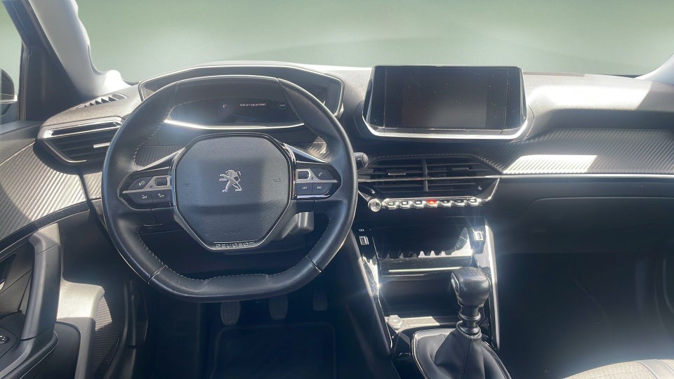 Peugeot 2008 1,2 PureTech 130 Platin Sport 5d