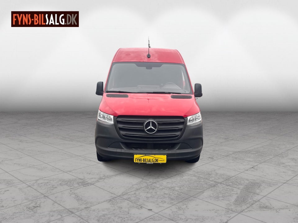 Mercedes Sprinter 214 2,2 CDi A2 Kassevogn aut. FWD