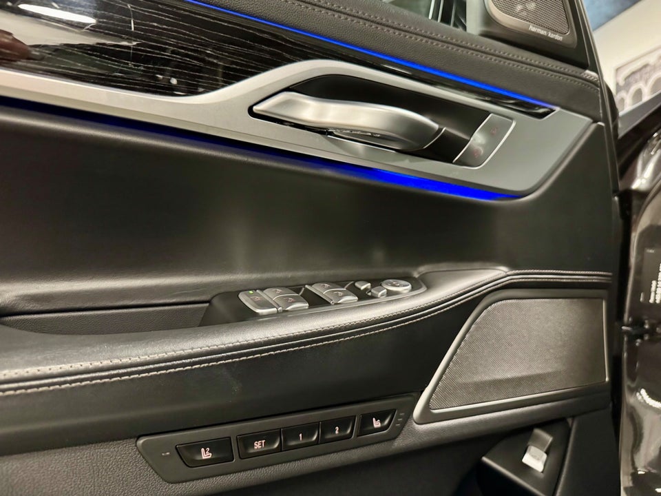 BMW 745e 3,0 Connected aut. 4d