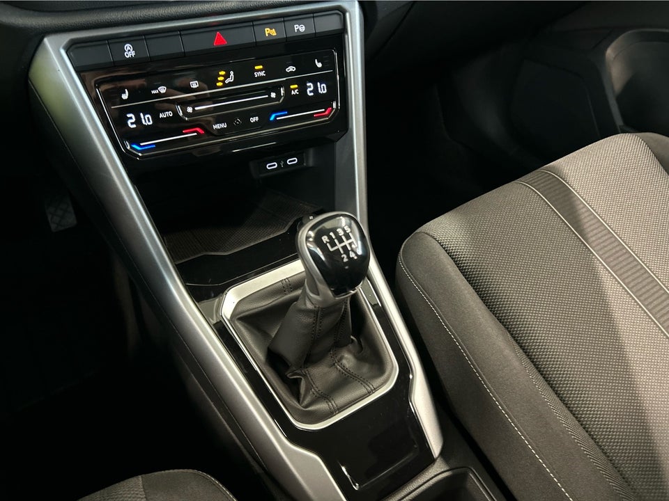 VW T-Roc 1,0 TSi 110 Life 5d