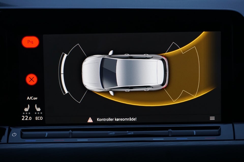 VW Golf VIII 1,4 eHybrid DSG 5d