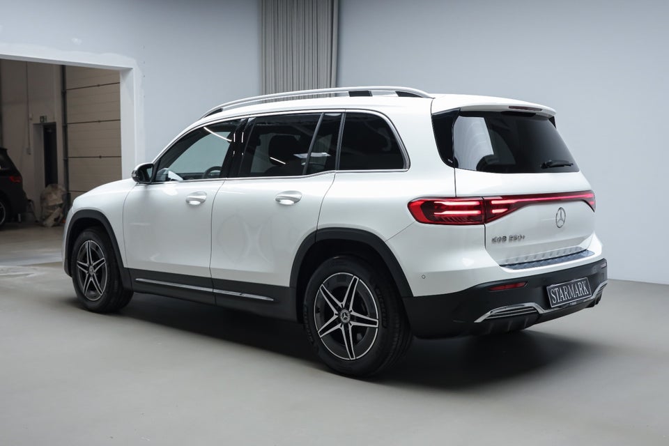 Mercedes EQB250+ AMG Advance 5d