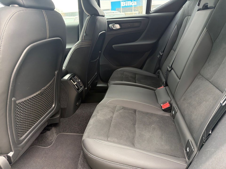 Volvo XC40 P6 ReCharge Plus 5d