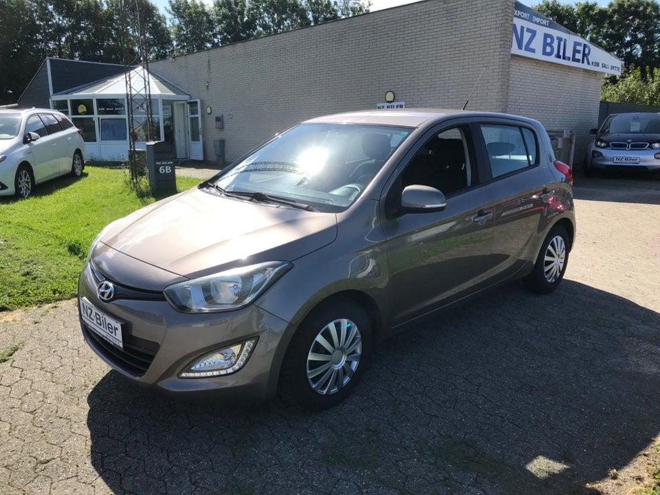 Hyundai i20 1,25 Classic 5d