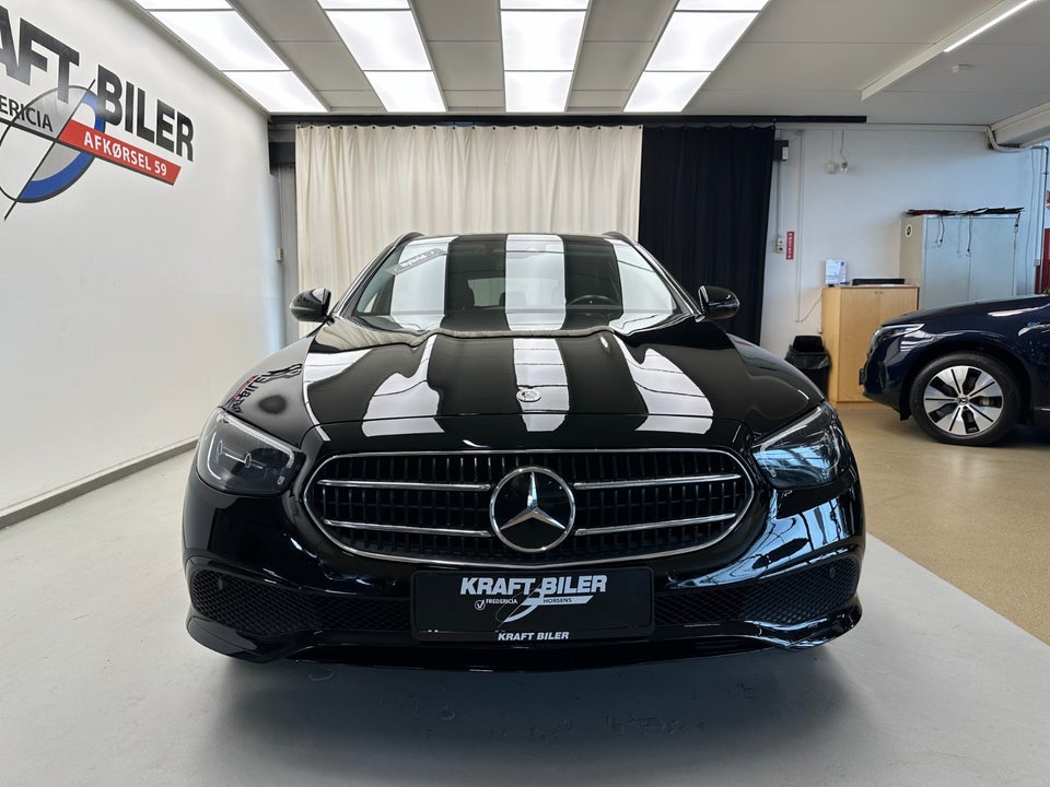 Mercedes E300 de 2,0 stc. aut. 4Matic 5d