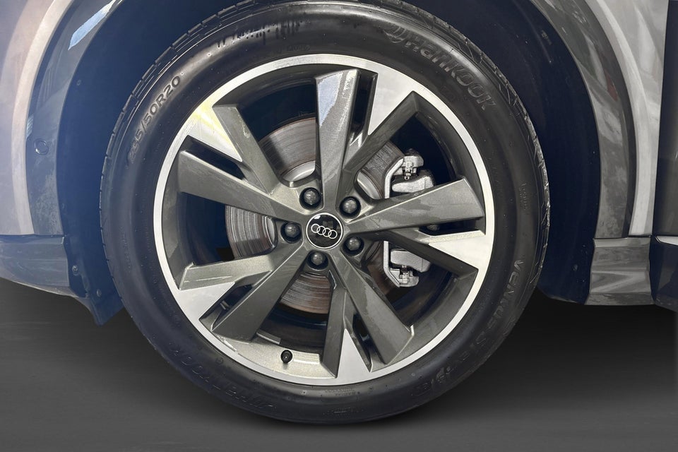 Audi Q4 e-tron 45 S-line Edition 5d
