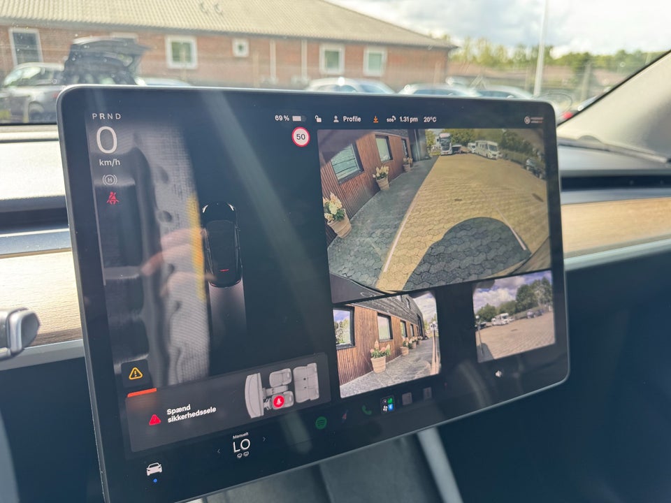 Tesla Model Y Long Range AWD 5d