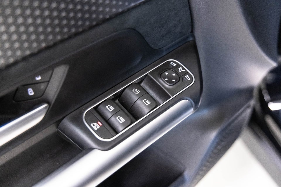 Mercedes EQA250+ AMG Advance 5d